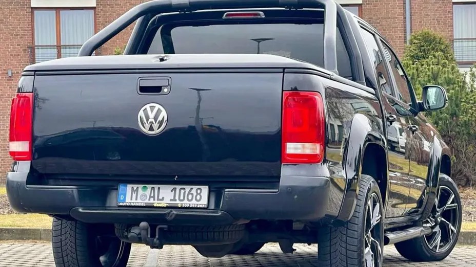 VOLKSWAGEN Amarok -