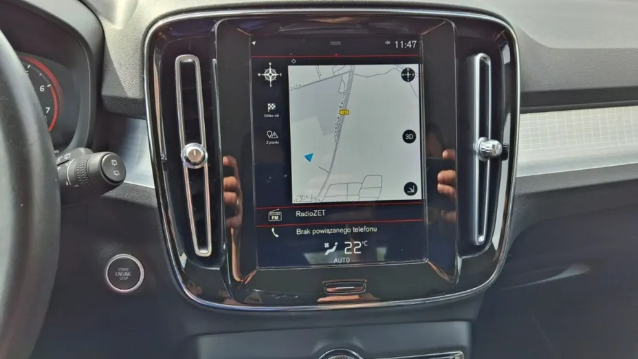 VOLVO XC40 -