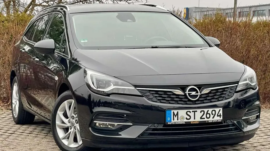 OPEL Astra -