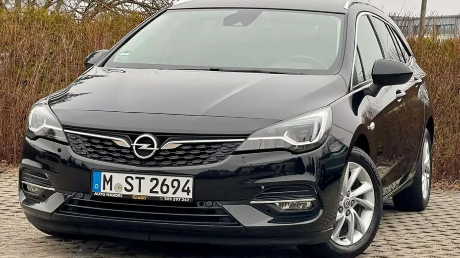 OPEL Astra -