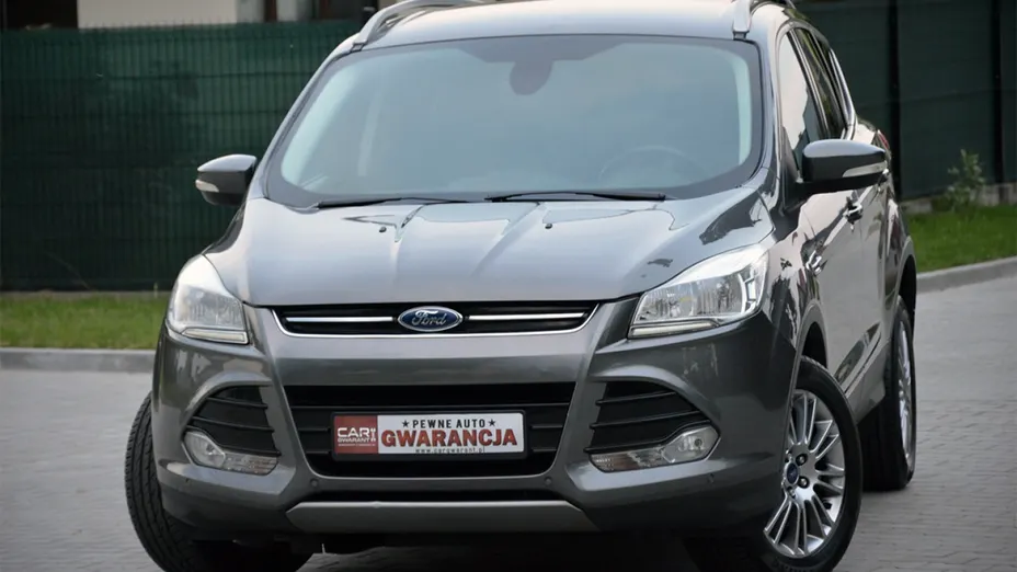 FORD Kuga -