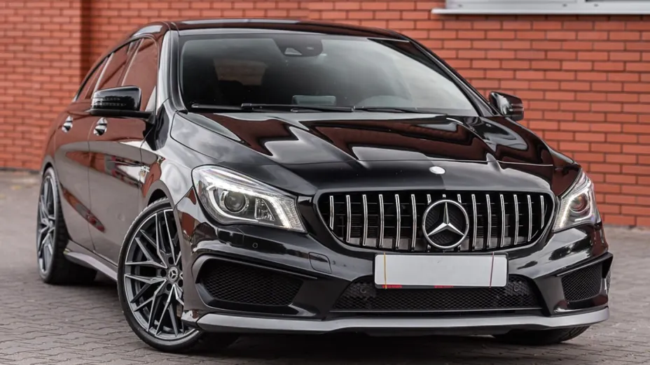 MERCEDES-BENZ CLA -