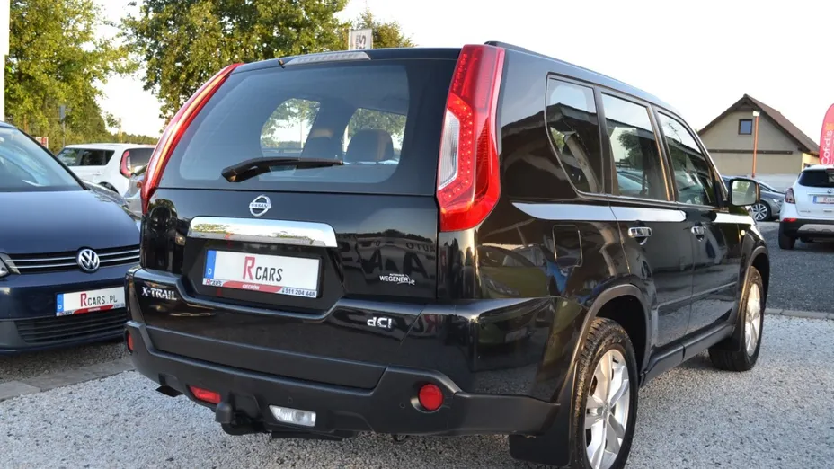 NISSAN X-Trail -