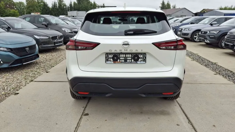 NISSAN Qashqai -