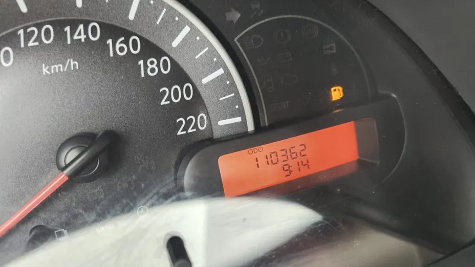 NISSAN Micra -