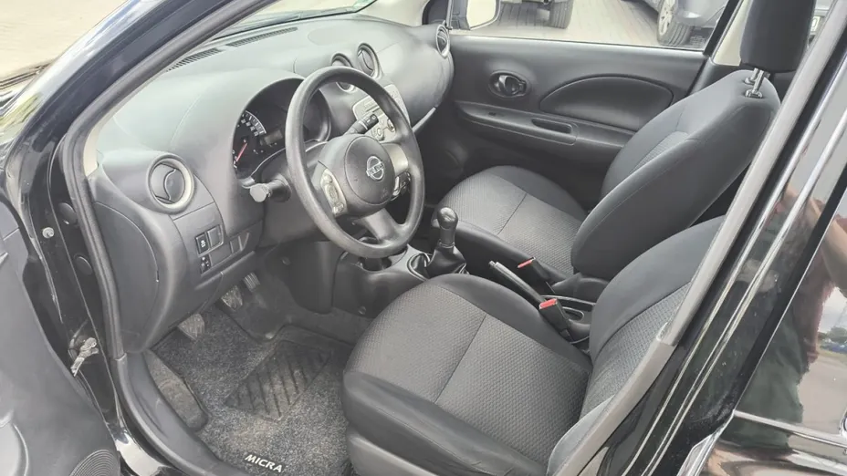 NISSAN Micra -