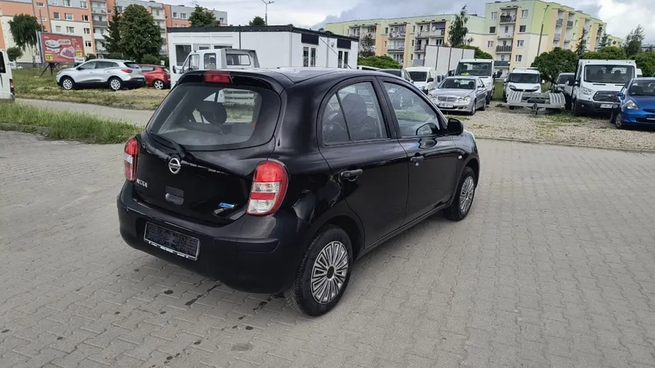 NISSAN Micra -