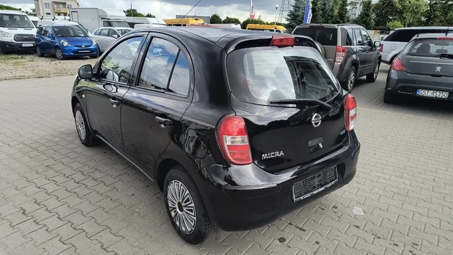 NISSAN Micra -