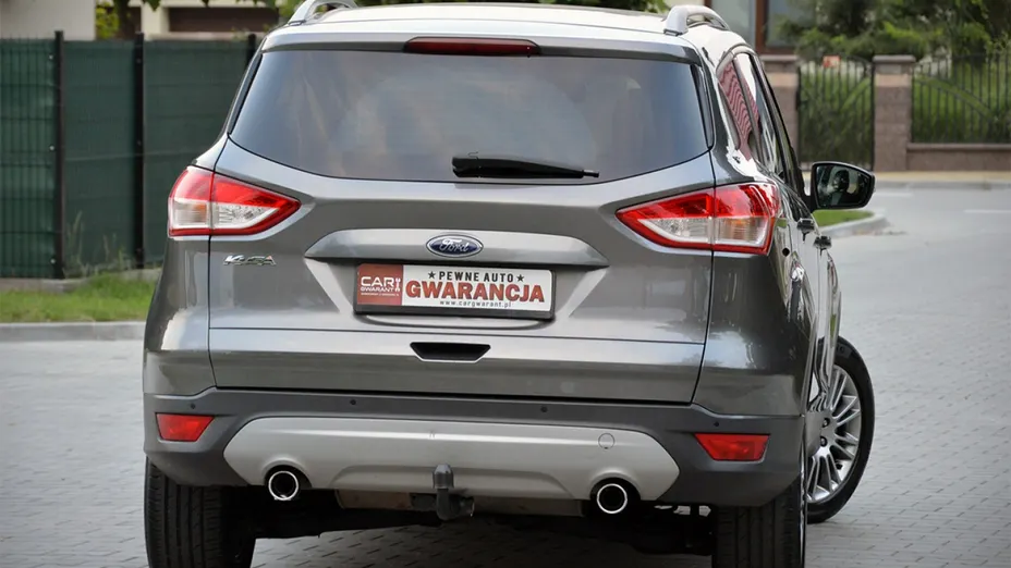 FORD Kuga -