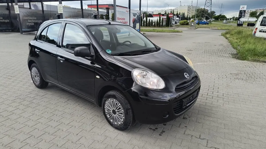 NISSAN Micra -