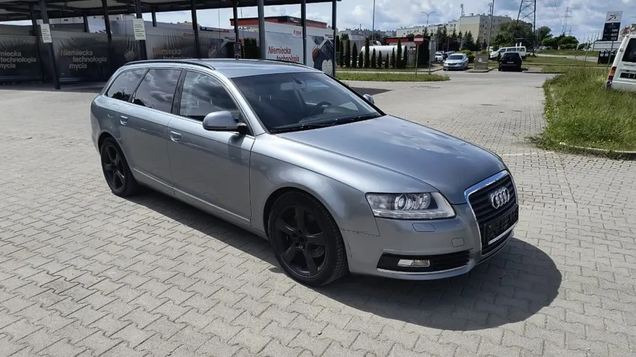 AUDI A6 Avant -