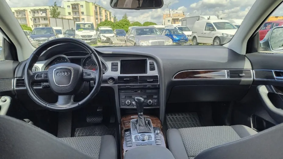 AUDI A6 Avant -