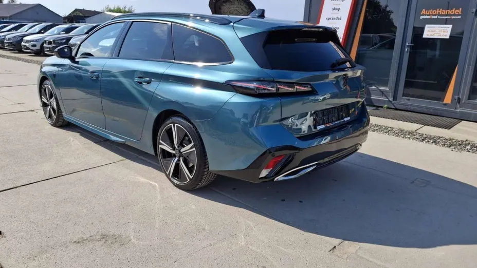 PEUGEOT 308 -