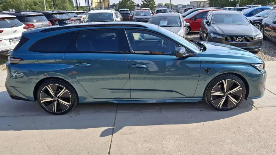 PEUGEOT 308 -