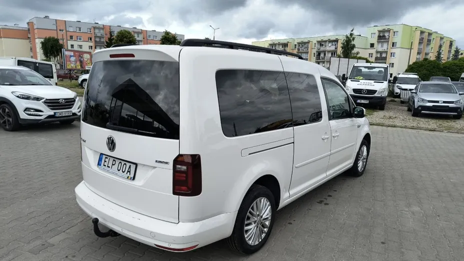 VOLKSWAGEN Caddy -