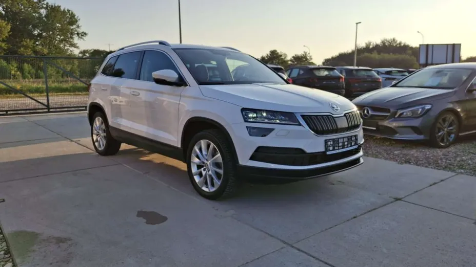 SKODA Karoq -