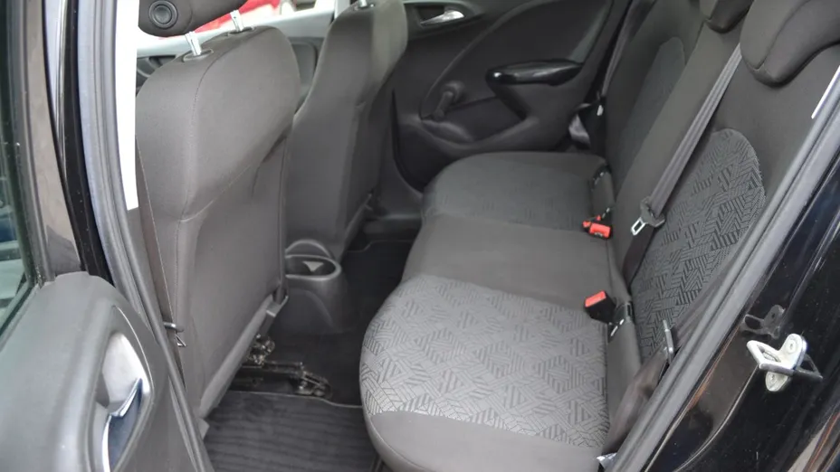 OPEL Corsa -