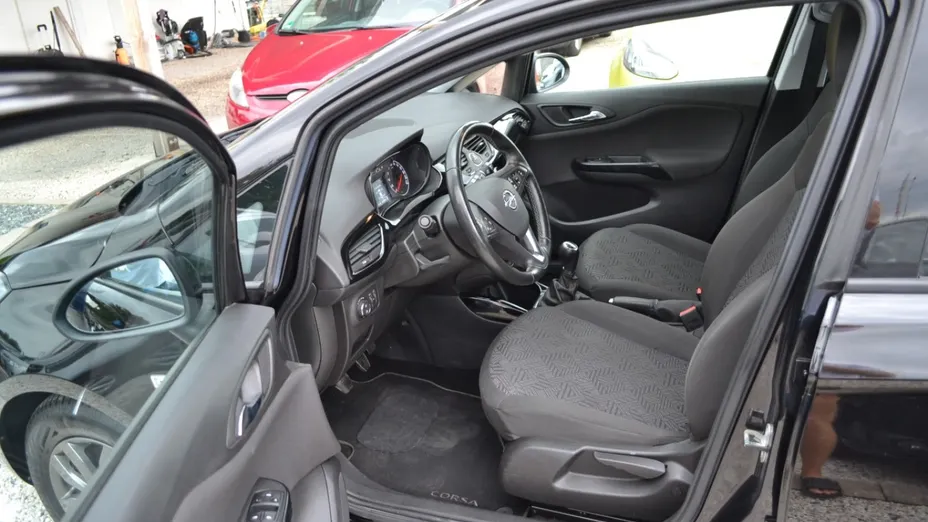 OPEL Corsa -