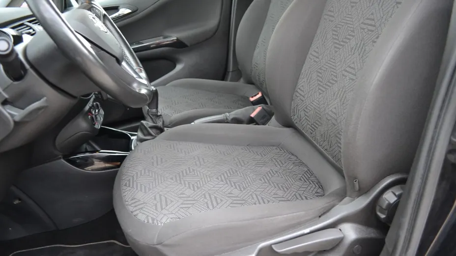 OPEL Corsa -