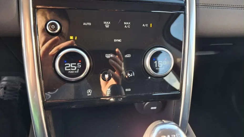 LAND ROVER Discovery Sport -