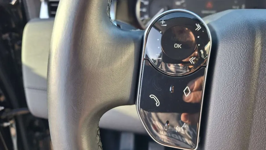 LAND ROVER Discovery Sport -