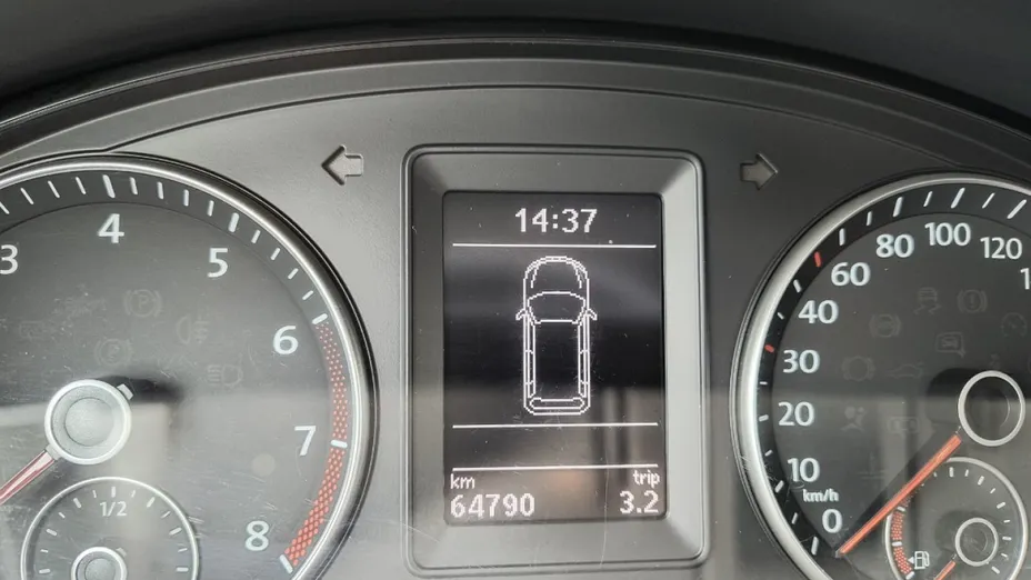 VOLKSWAGEN Caddy -