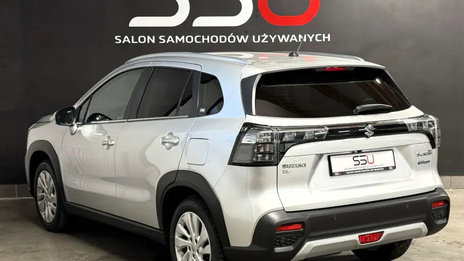 SUZUKI SX4 -