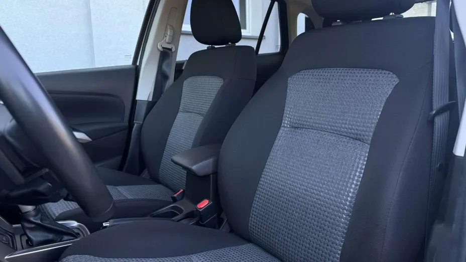 SUZUKI SX4 -