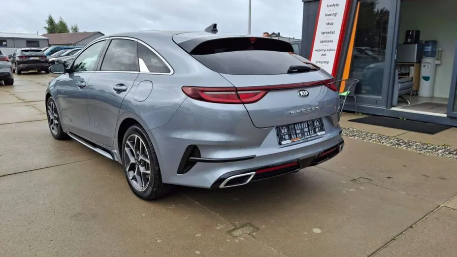 KIA ProCeed -