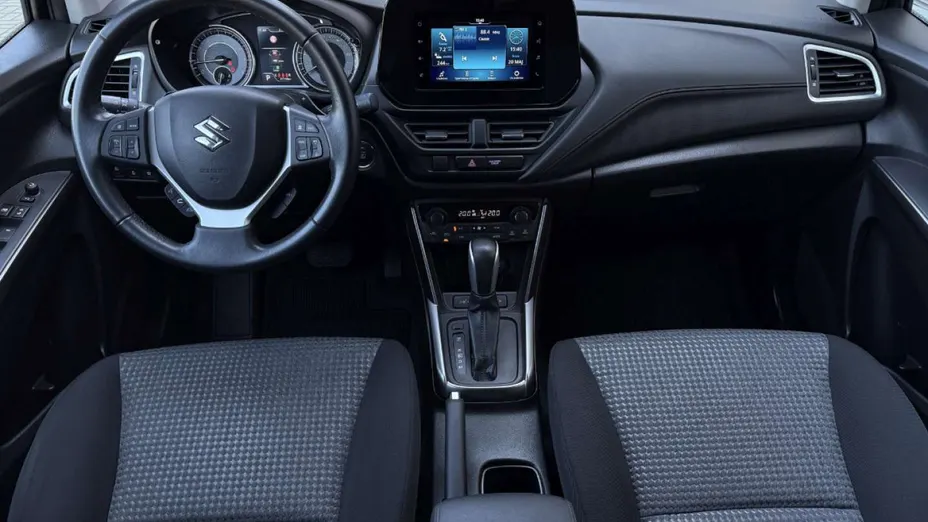 SUZUKI SX4 -