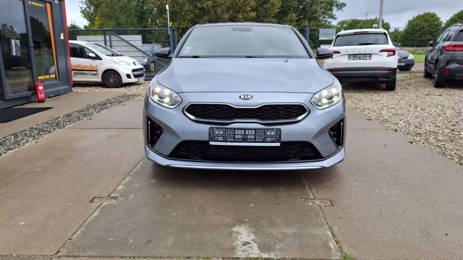 KIA ProCeed -