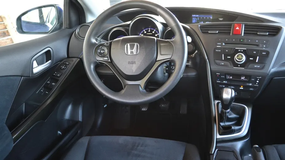 HONDA Civic -