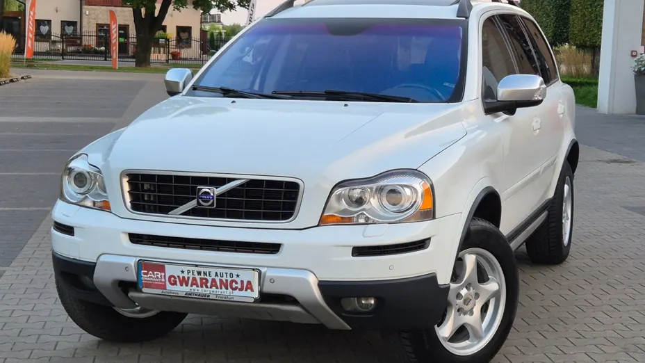VOLVO XC90 -