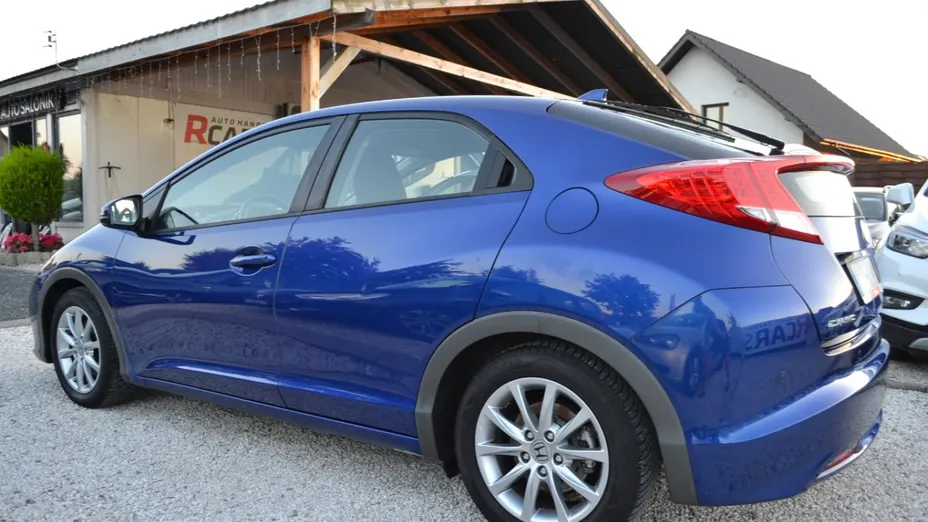 HONDA Civic -