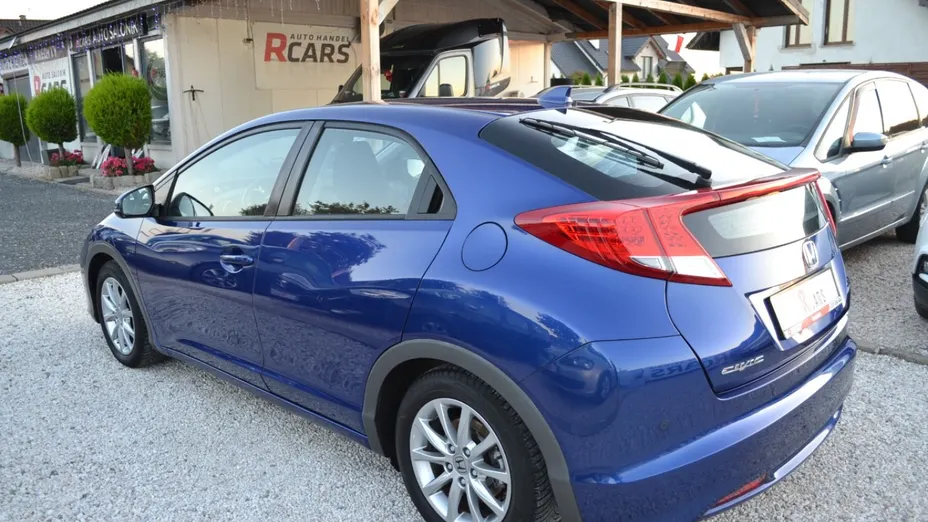 HONDA Civic -
