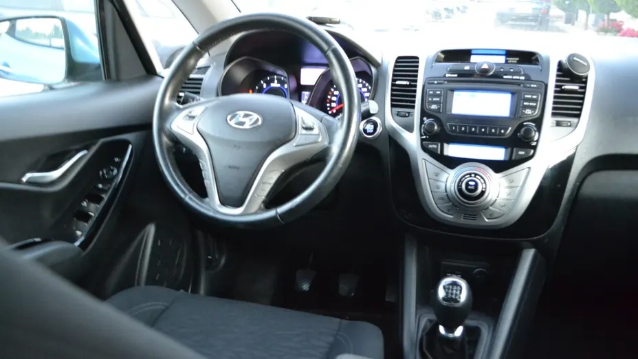 HYUNDAI ix20 -