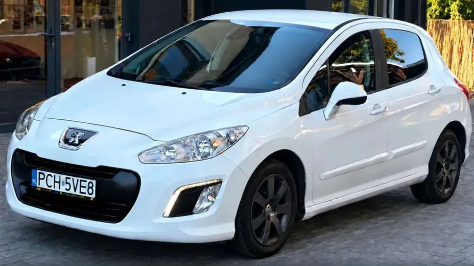 PEUGEOT 308 -