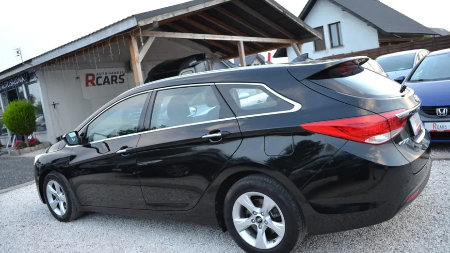 HYUNDAI i40 -
