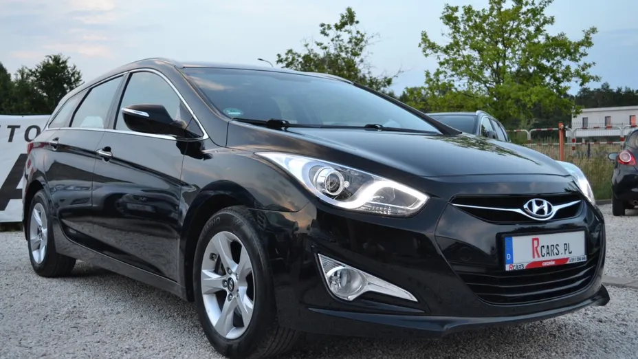 HYUNDAI i40 -