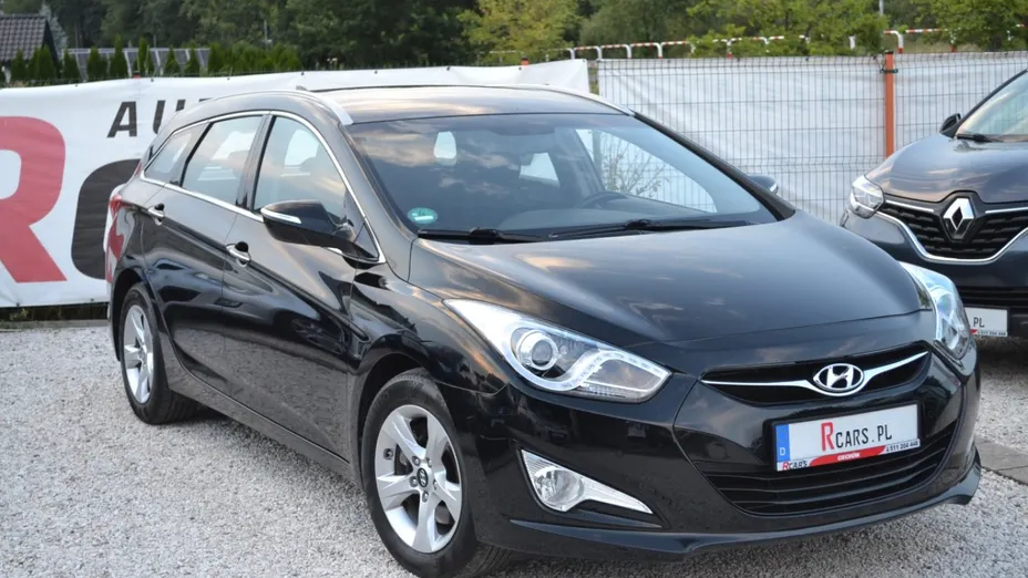 HYUNDAI i40 -