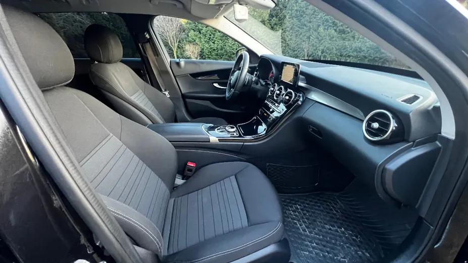 MERCEDES-BENZ C Klasa -