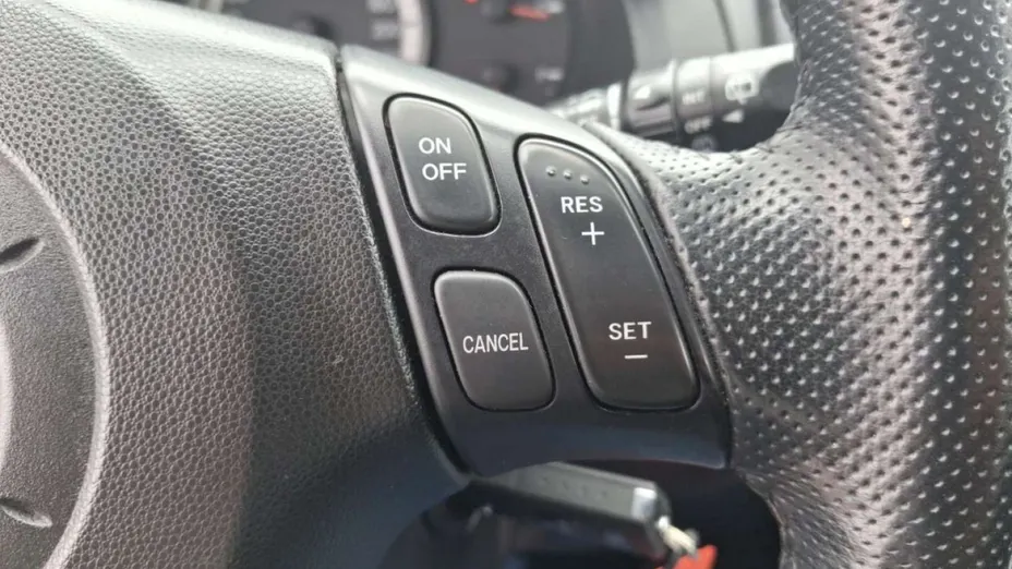 MAZDA 5 -