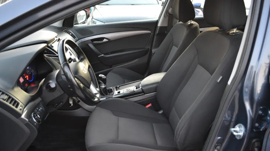 HYUNDAI i40 -