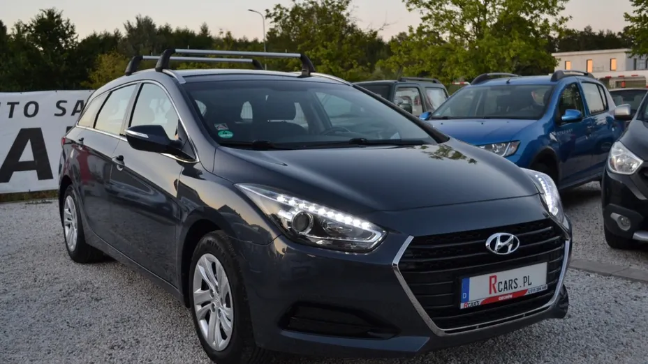 HYUNDAI i40 -