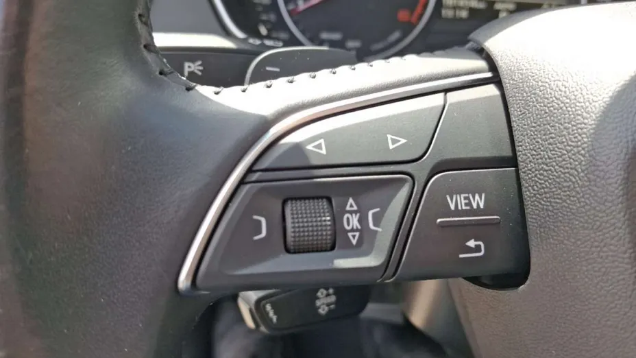 AUDI Q5 -