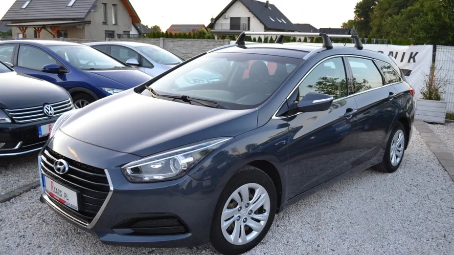 HYUNDAI i40 -