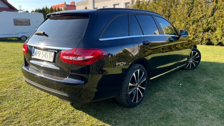 MERCEDES-BENZ C Klasa -