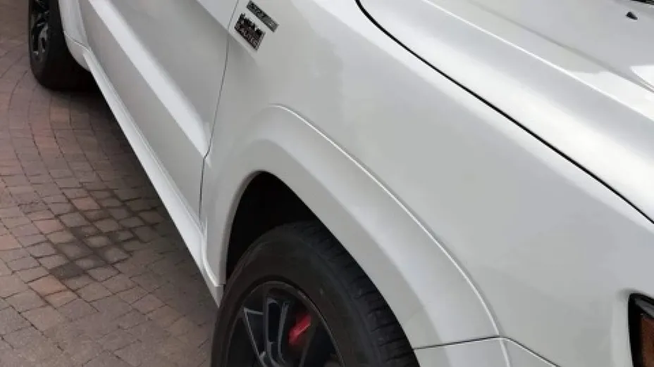 JEEP Grand Cherokee -