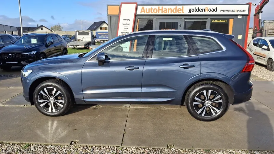 VOLVO XC60 -