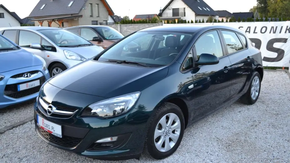 OPEL Astra -